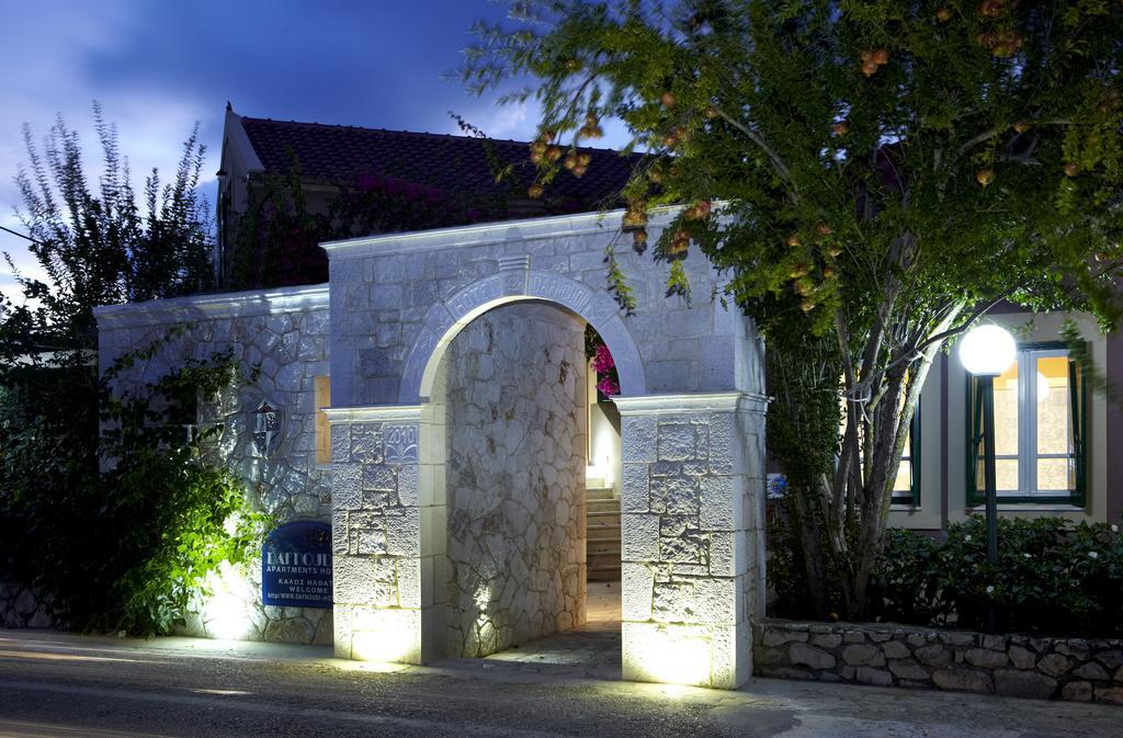 Dafnoudi Hotel Apartments Antipata  Buitenkant foto