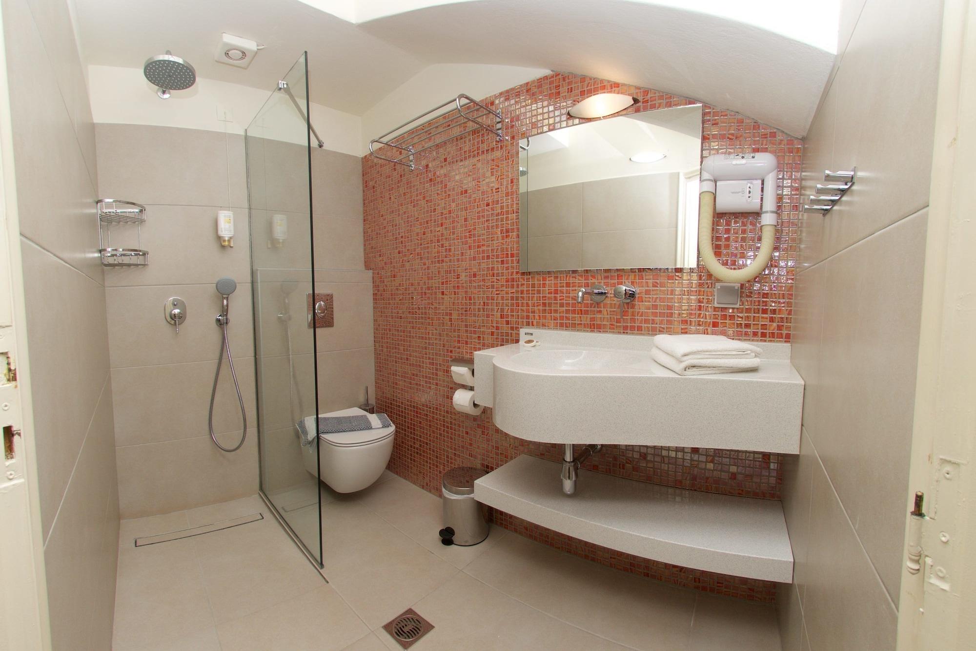 Dafnoudi Hotel Apartments Antipata  Buitenkant foto
