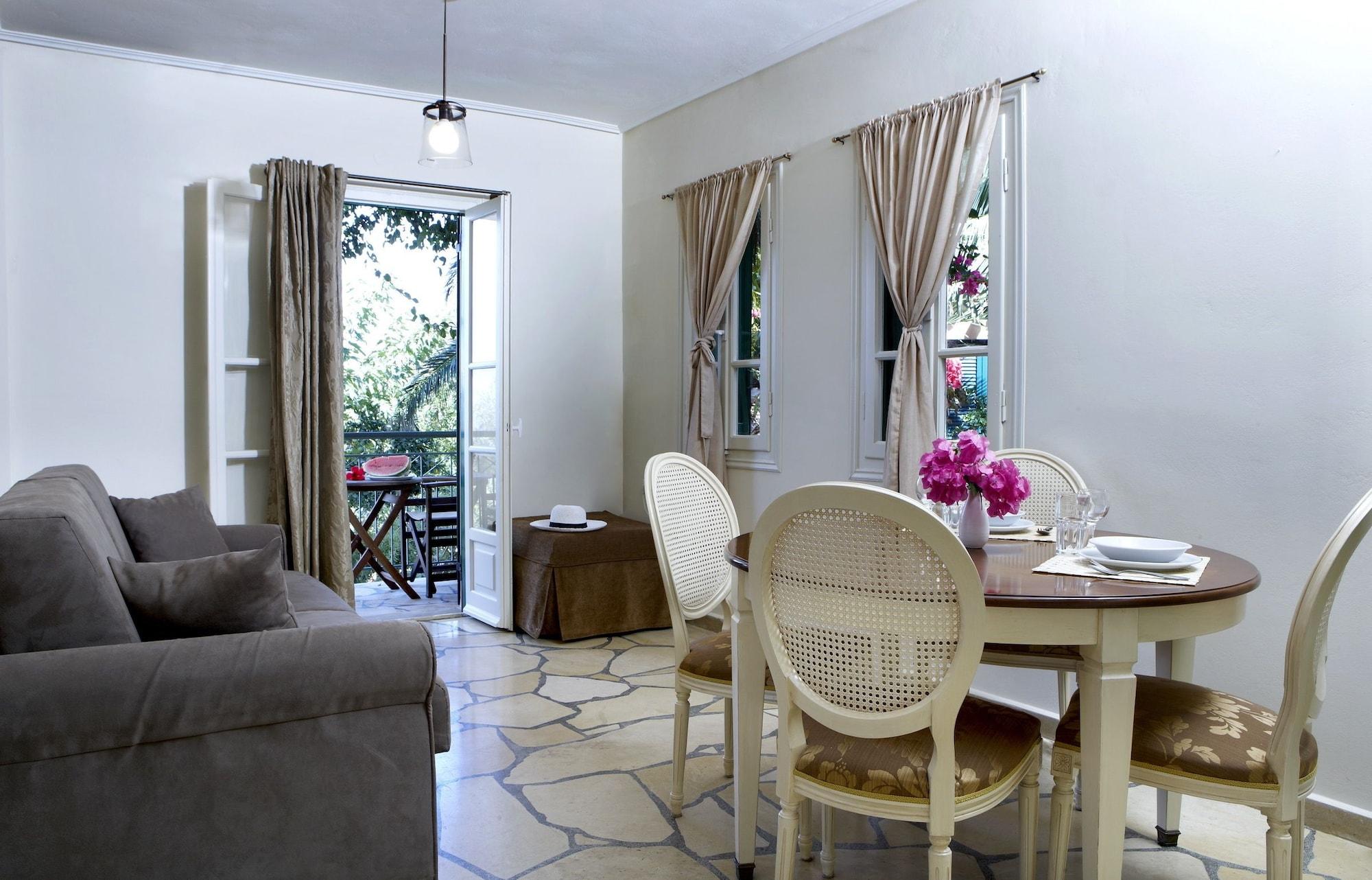 Dafnoudi Hotel Apartments Antipata  Buitenkant foto