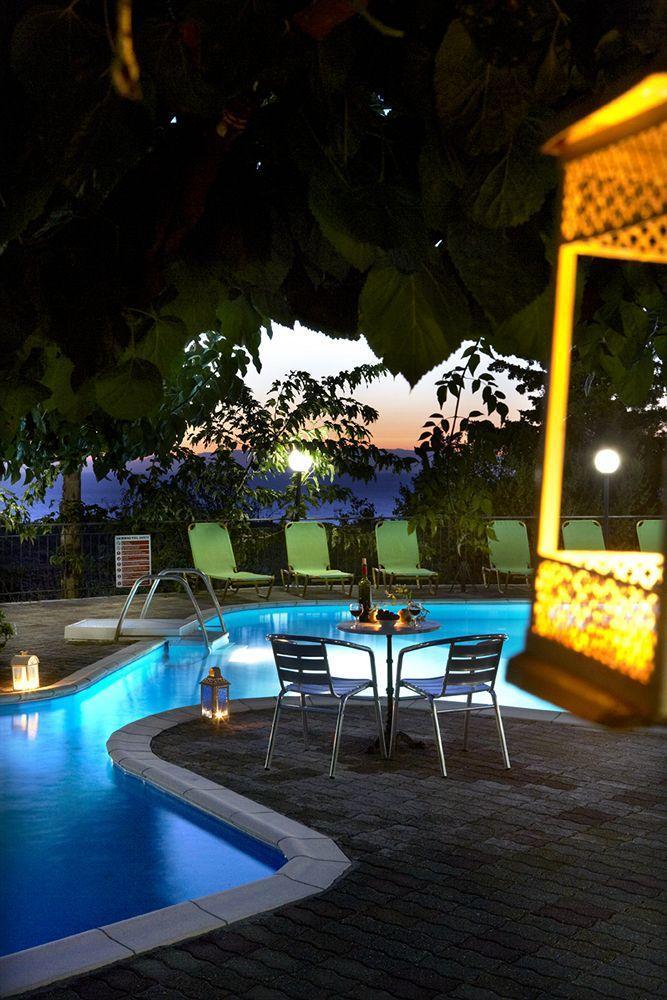 Dafnoudi Hotel Apartments Antipata  Buitenkant foto